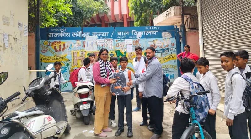 Bridging the Gap from Street to School